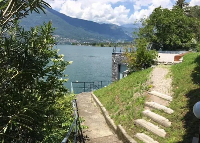 The House On The Shore *