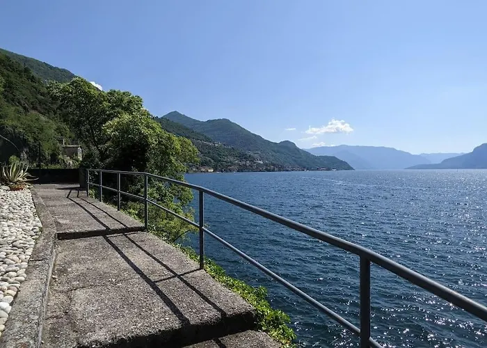 The House On The Shore Dervio