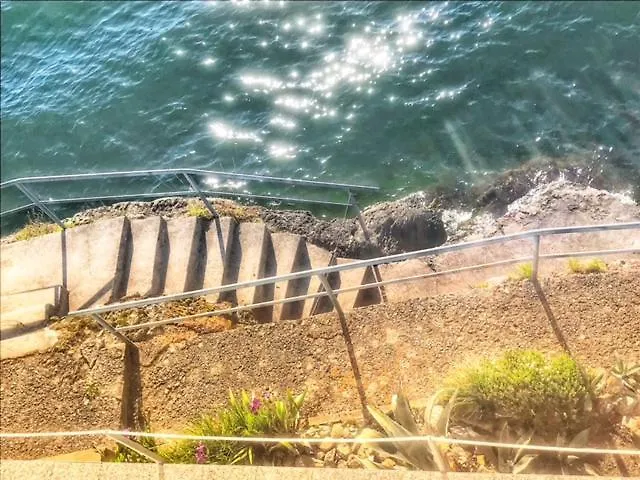 Semesterbostad The House On The Shore *