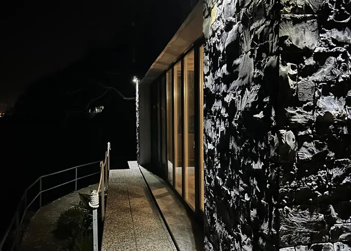 Semesterbostad The House On The Shore