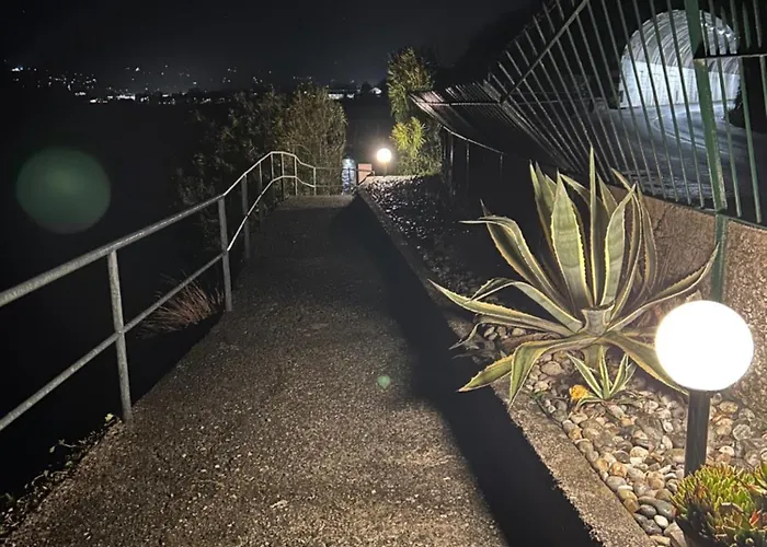 The House On The Shore Semesterbostad Dervio