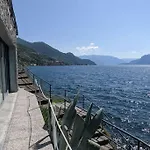 펜션 The House On The Shore