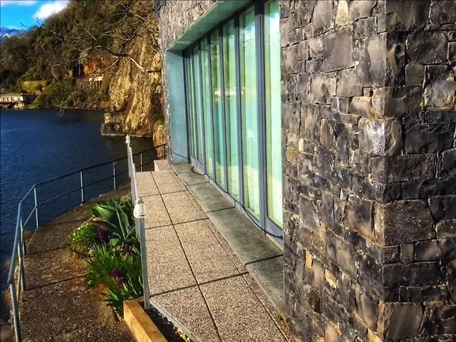 The House On The Shore *