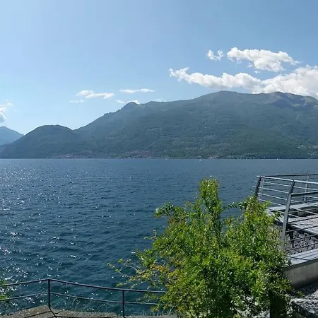 The House On The Shore Dervio