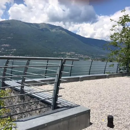 The House On The Shore Casa vacanze Dervio