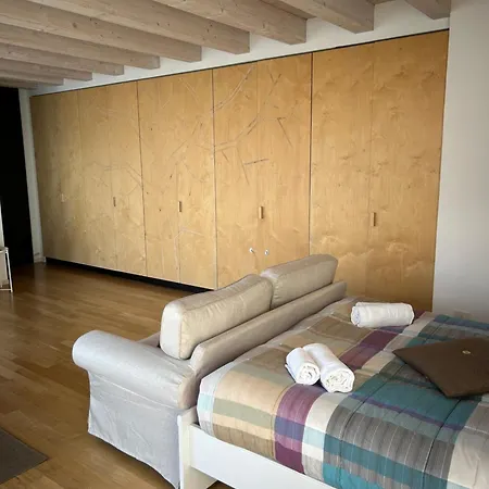 The House On The Shore Casa vacanze Dervio